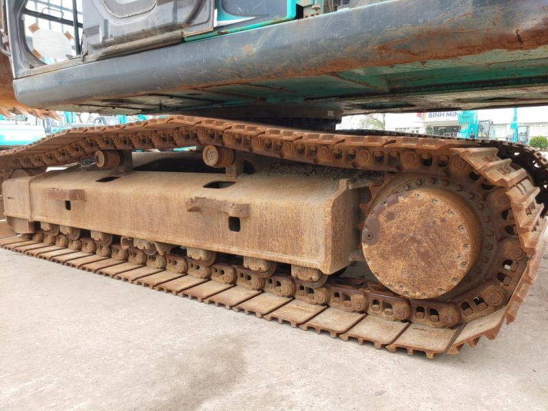 Máy xúc đào Kobelco SK200-8